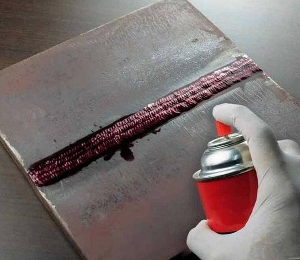 Dye Penetrant Crack Test